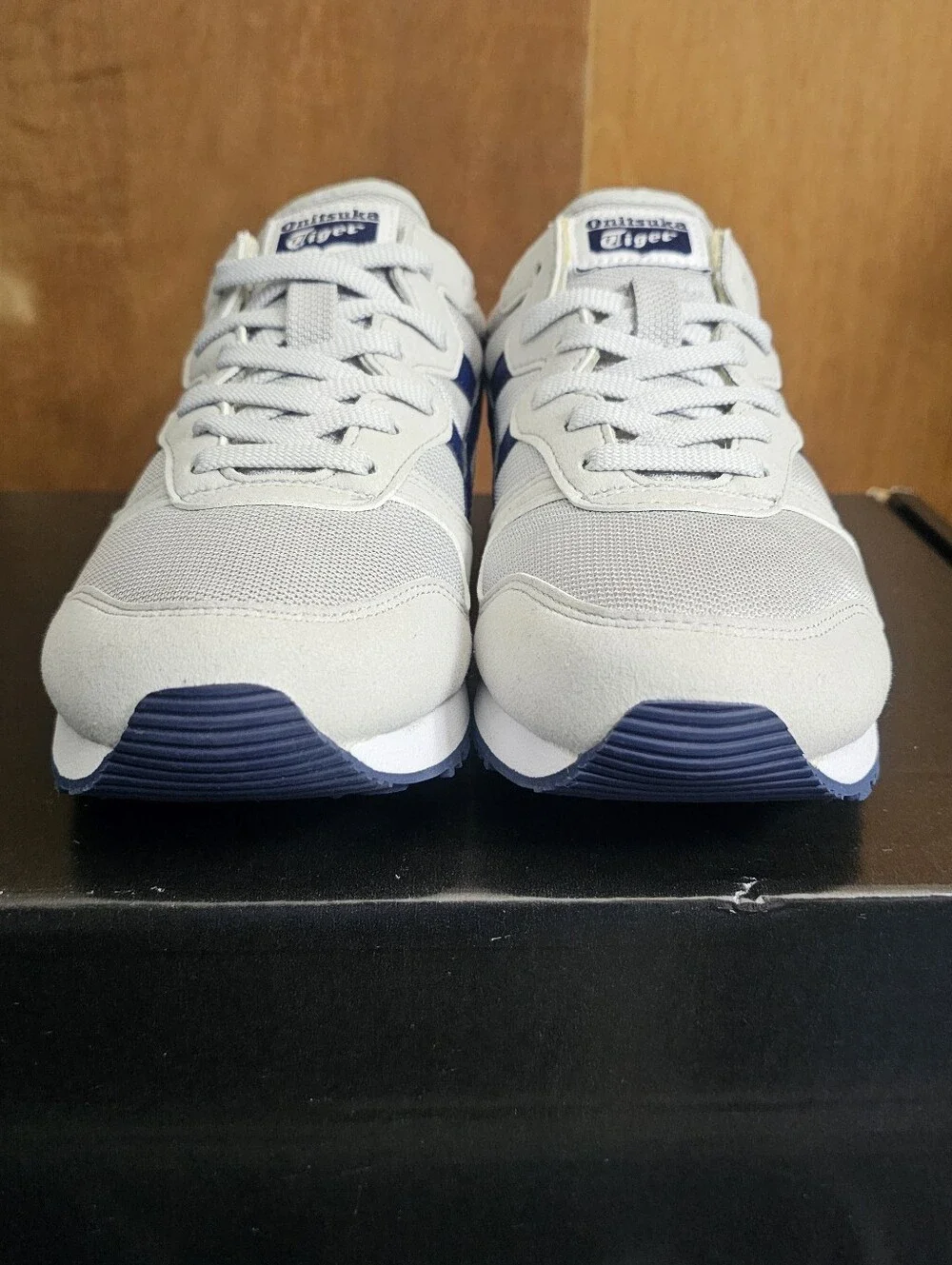 Onitsuka Tiger by Asics onitsuka tiger